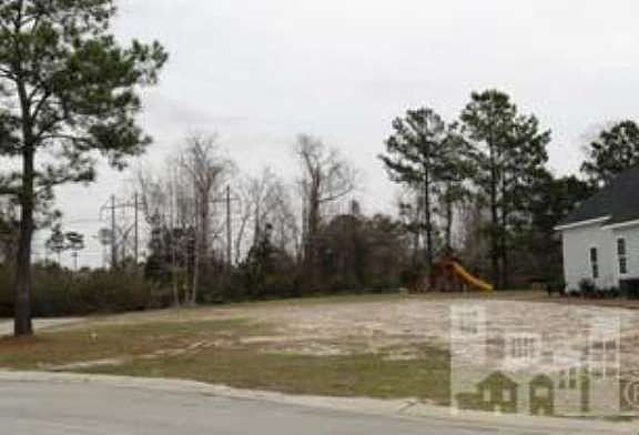 3rd image of 511 McGinnis Ln