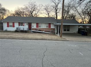 2100 Wolfe Ln, Fort Smith, AR 72901