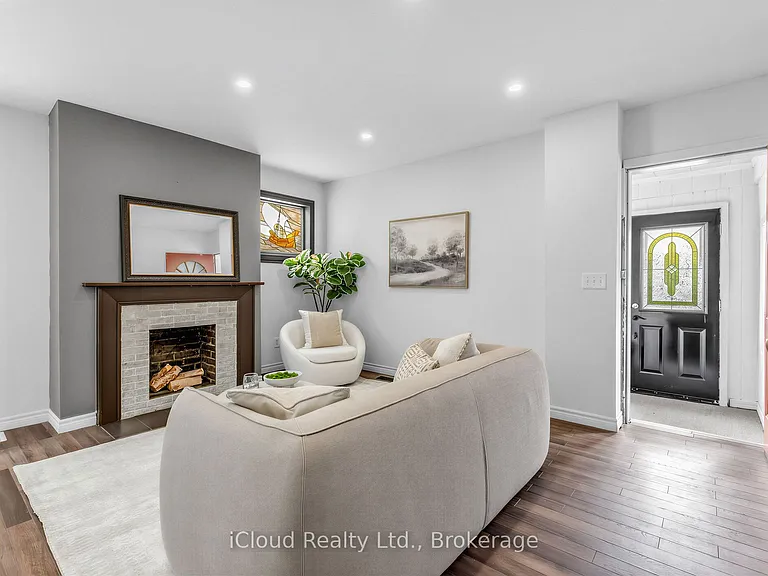 1303 Woodbine Ave — Photo 3