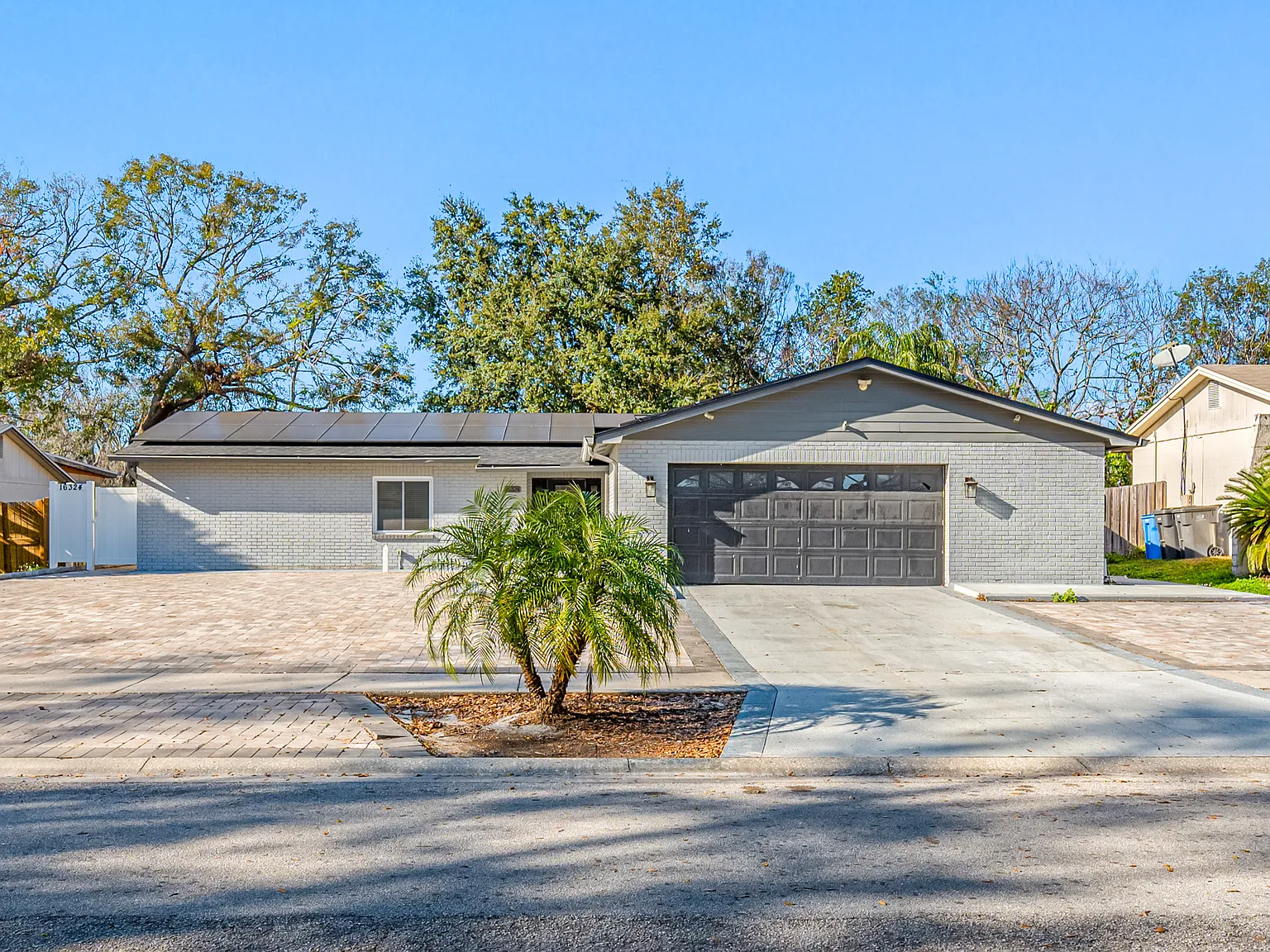 16324 Bonneville Dr — Photo 1