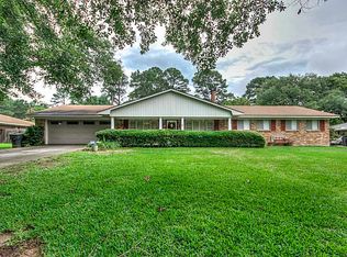 932 Francais Dr, Shreveport, LA 71118