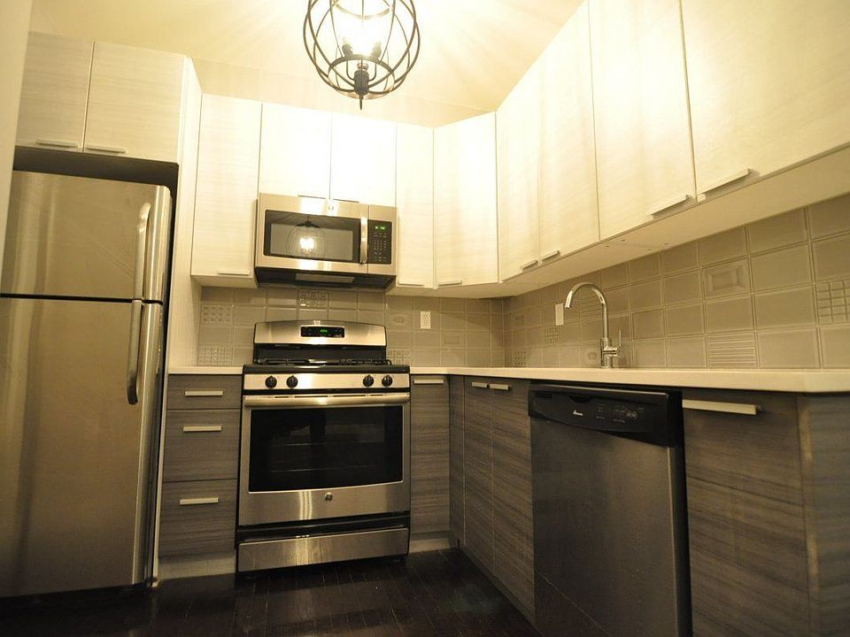 1st image of 616 W 182nd St APT 3