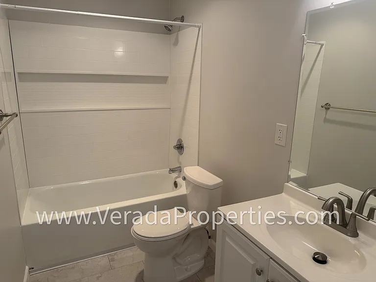 4265 Altadena Ave #18 — Photo 8