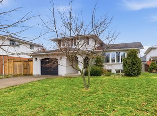 3 Wendover Pl, Saint Catharines, ON L2N6T9