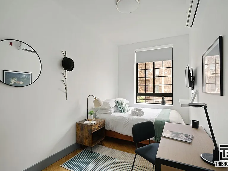 378 S 3rd St #2C — Photo 5