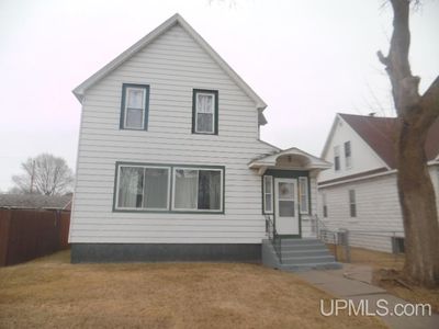 1222 Stephenson Ave, Escanaba, MI, 49829