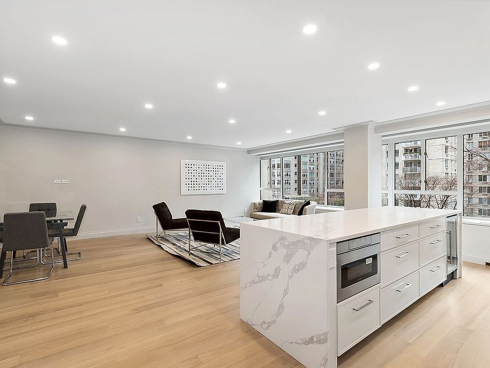 1st image of 200 E 66th St APT C0503