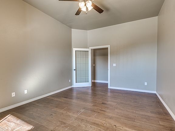 4th image of 5305 NW 160th Ter