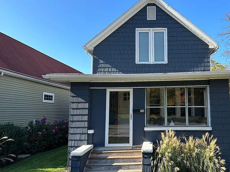 706 Main St — Photo 1