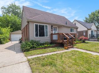 23060 Oneida St, Oak Park, MI 48237