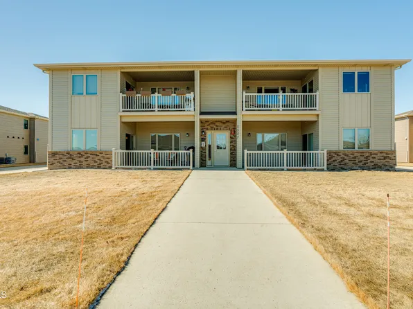 2507 Michael Ln Unit 1, Mandan, ND 58554