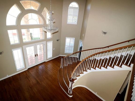 3rd image of 1521 Jade Ln
