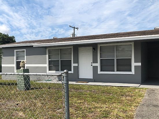 2nd image of 1861 NW 33rd Ave