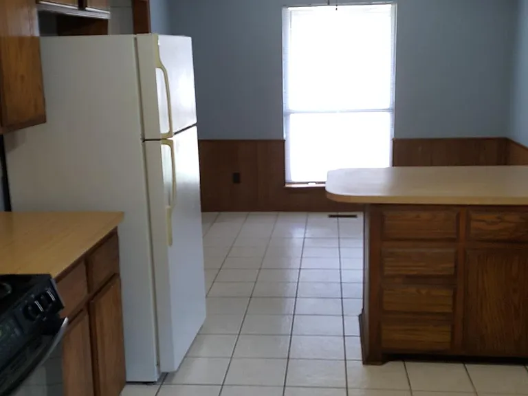 432 Conestoga Dr — Photo 3
