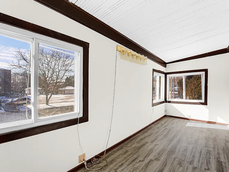 201 N Hickory St #1 — Photo 6