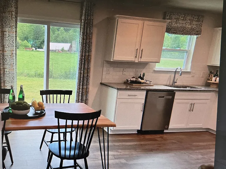 25 Clear Creek Ln — Photo 5