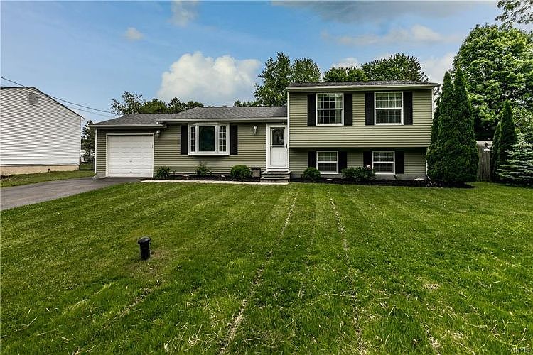 1st image of 123 Longdale Dr