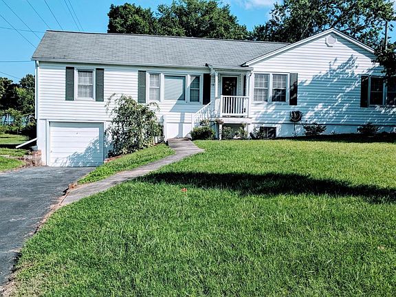2nd image of 1642 Fair Dr