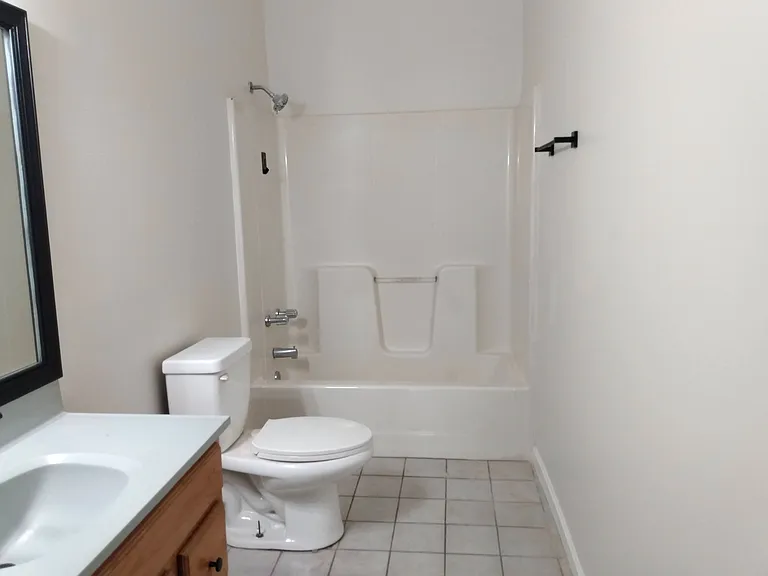 1400 Scotland Ave — Photo 12