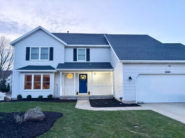 4151 Little Star Ct SW, Grandville, MI 49418
