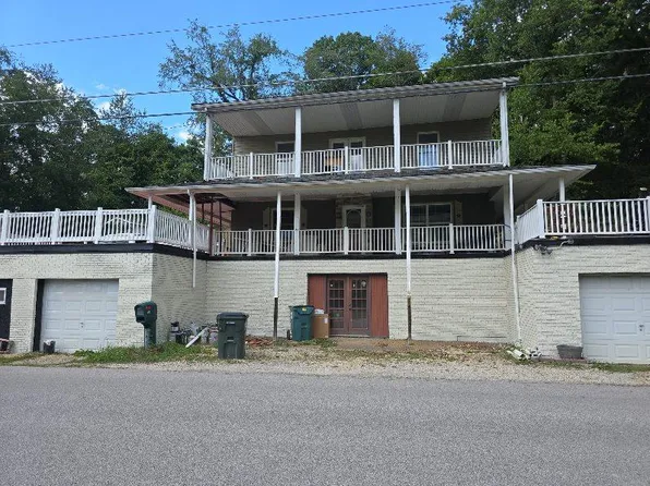 972 Short McGraws, Valley Grove, WV 26060