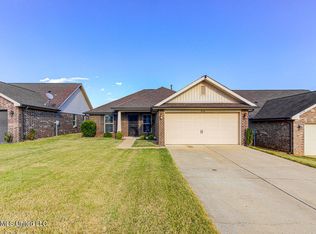 8710 Kimberly Dawn Dr, Southaven, MS 38671