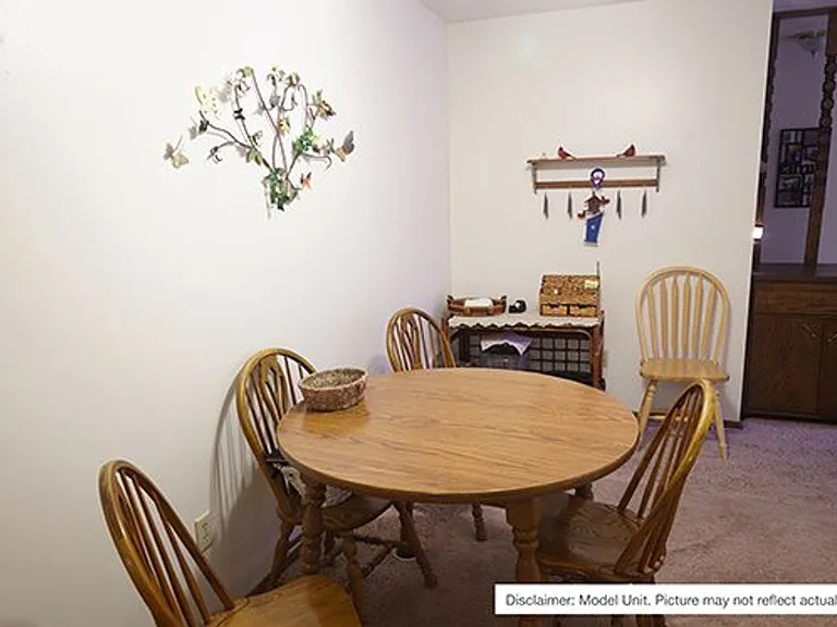 1420 N Wisconsin St — Photo 9
