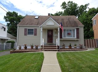 69 Tristan Rd, Clifton, NJ 07013