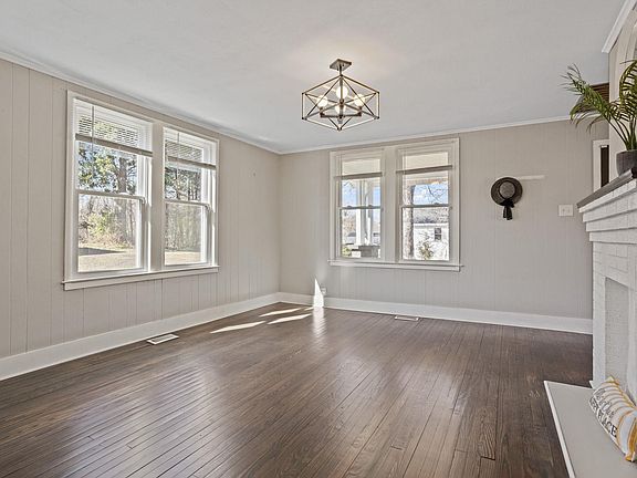 5th image of 181 J St