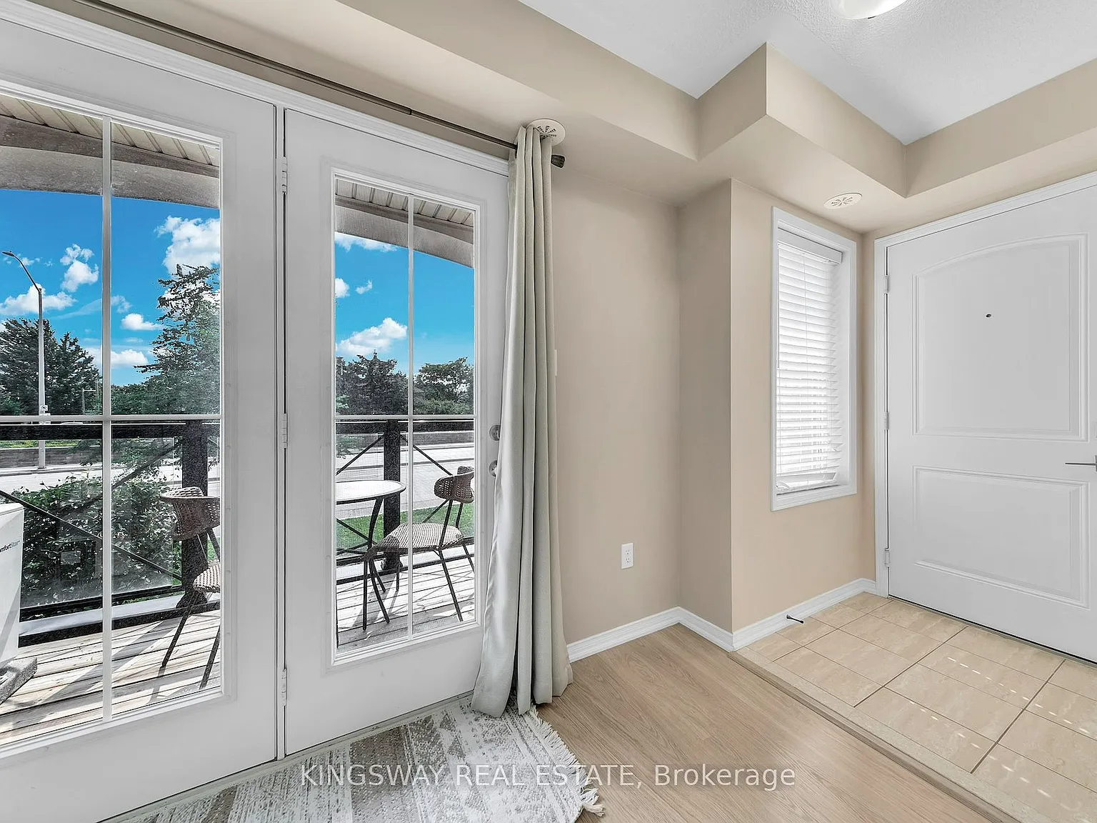2 bed, $2,600 — Photo 3