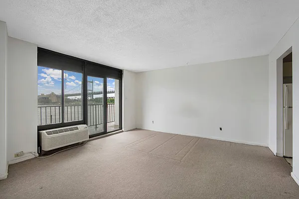 Sold by Compass | media 6