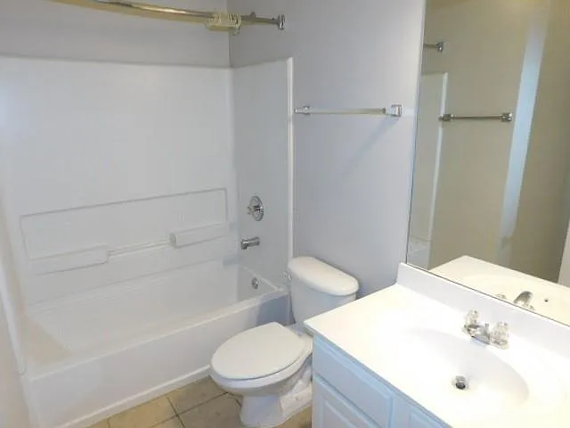 3286 Welmingham Dr SW — Photo 15