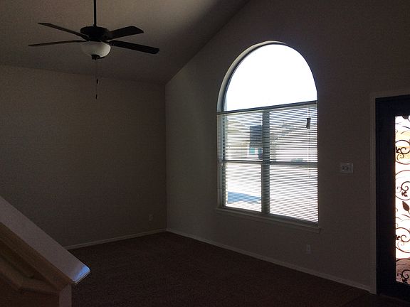 4th image of 12612 Zulema St