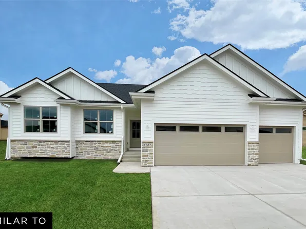 2590 SE Florence Dr, Waukee, IA 50263