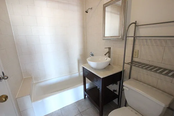 Rented by Bedford 6 Real Estate | media 7
