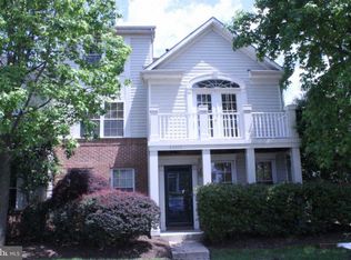 43304 Greyswallow Ter, Ashburn, VA 20147