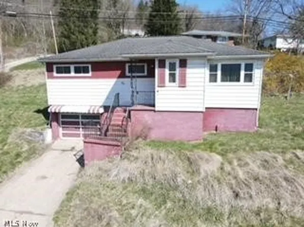 1010 Birch St, Bellaire, OH 43906