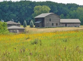 443 Carlock Rd, Carlock, IL 61725