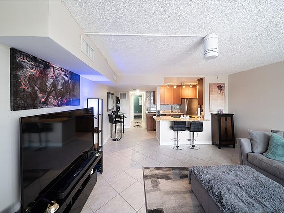 2nd image of 1901 N Andrews Avenue #206