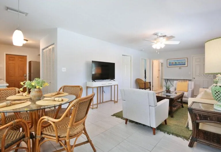 422 Julia Pl #C — Photo 5