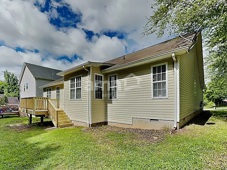 3087 Canterbury Park Dr — Photo 22