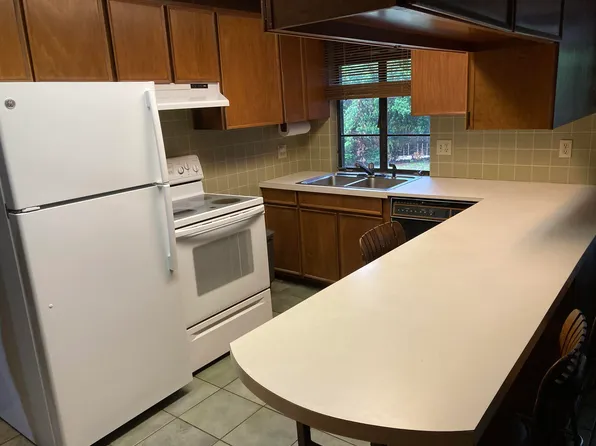 282 Daniel Webster Highway, Nashua, NH 03060