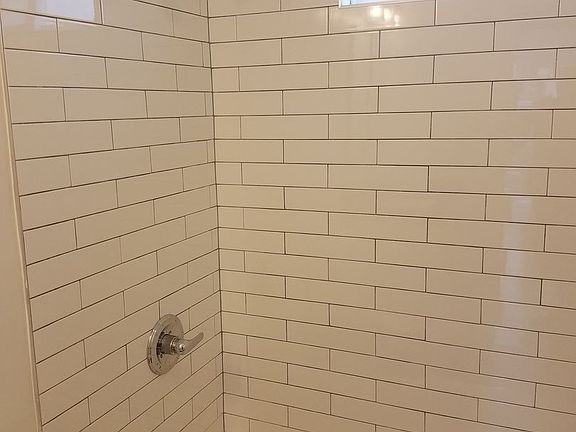 3rd image of 1810 12th St APT 05
