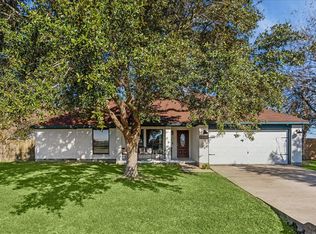 10503 Alex Dr, Needville, TX 77461