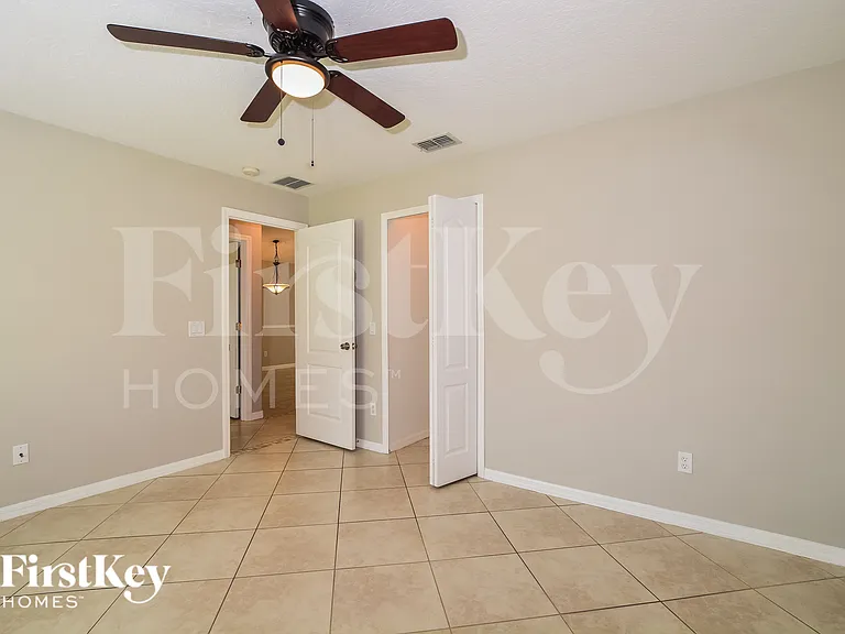 13219 Lakewind Dr — Photo 10