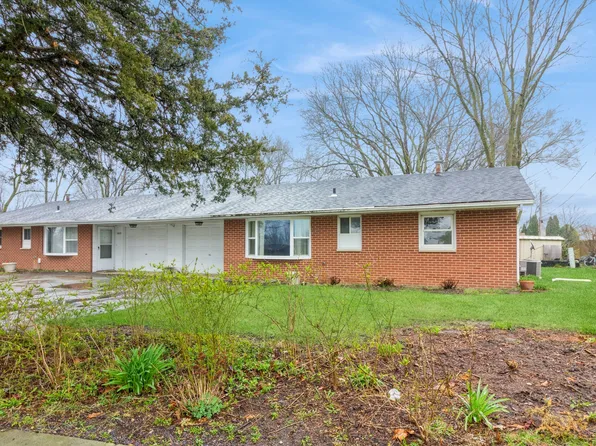 1002 Mill St #1004, Yorkville, IL 60560
