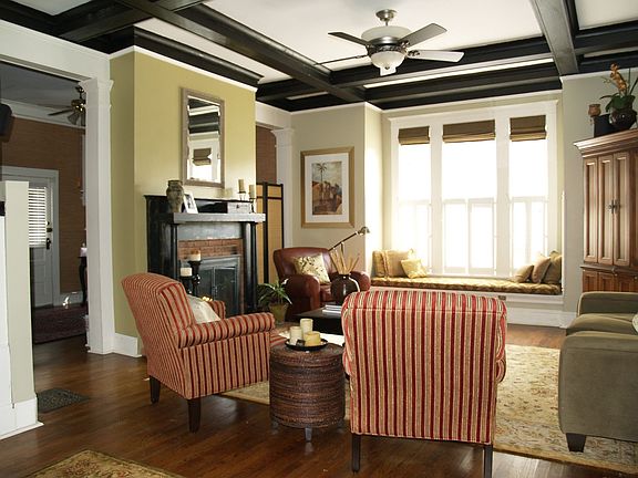 Lovely achitecture throughout