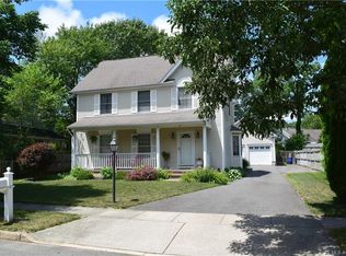 47 Manor Dr, Stafford Township, NJ