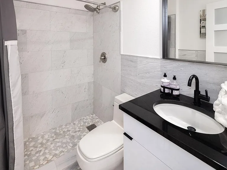 41215 Carlotta Dr — Photo 36