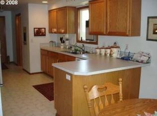 1307 Meadowlark Pl, Molalla, OR 97038